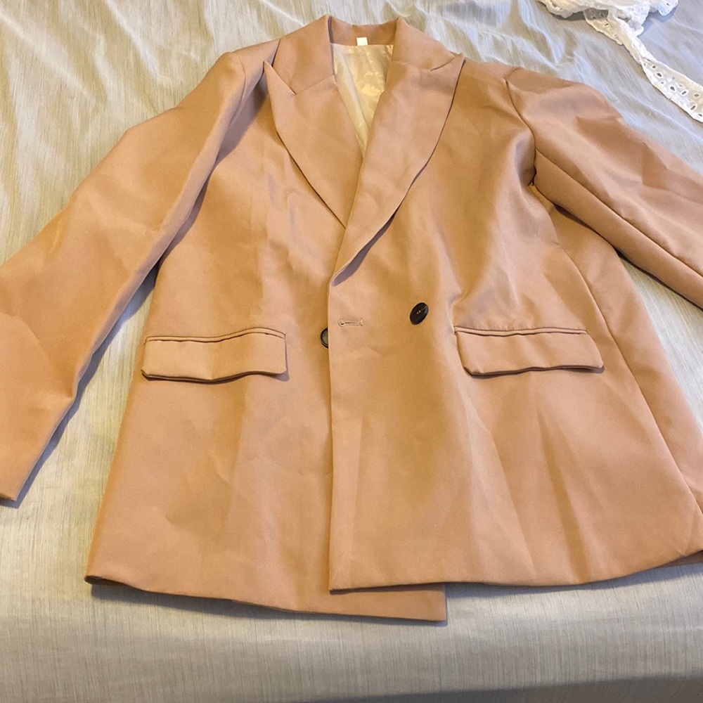 Oversized taupe blazer